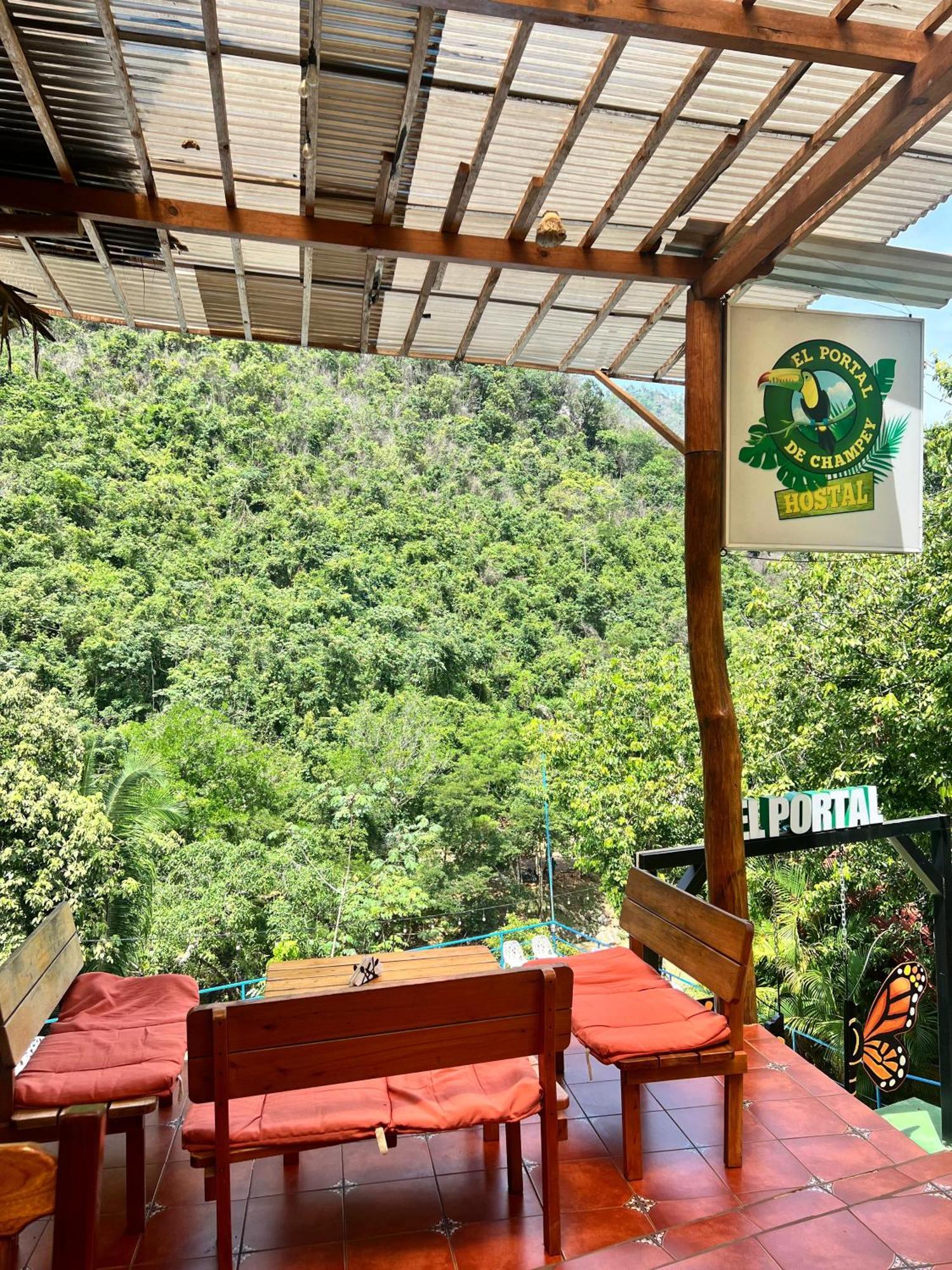 El Portal De Champey Vandrarhem Lanquín Exteriör bild