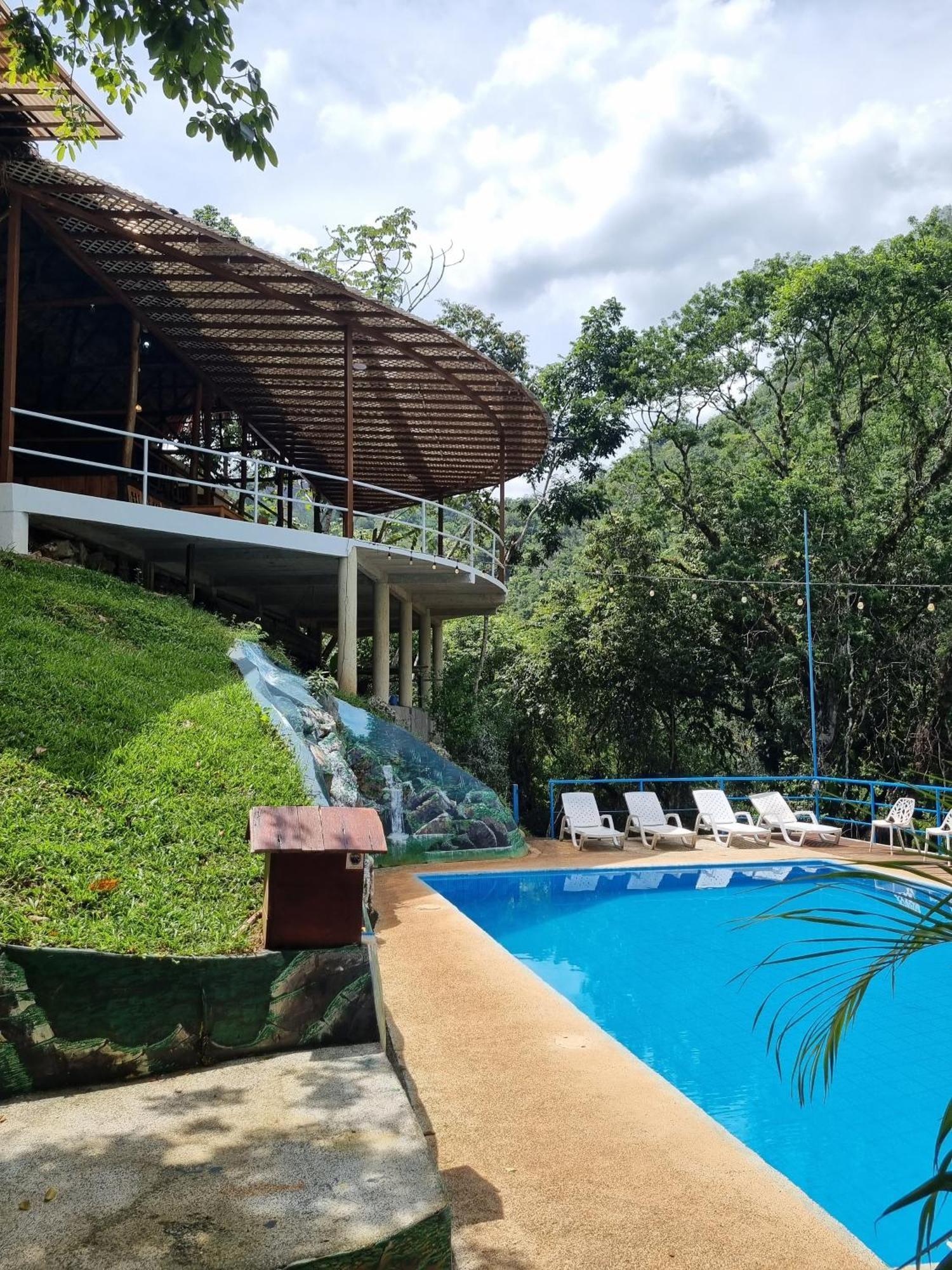 El Portal De Champey Vandrarhem Lanquín Exteriör bild