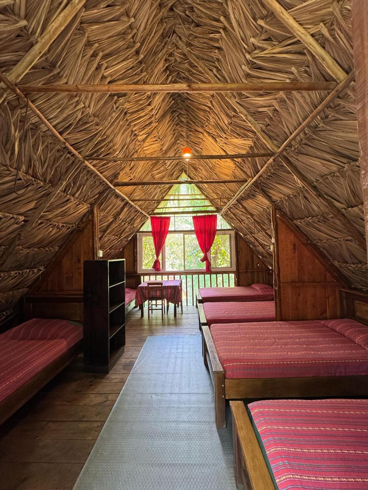 El Portal De Champey Vandrarhem Lanquín Exteriör bild