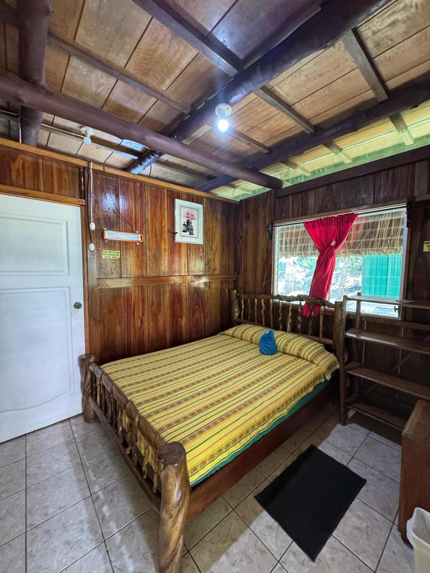 El Portal De Champey Vandrarhem Lanquín Exteriör bild