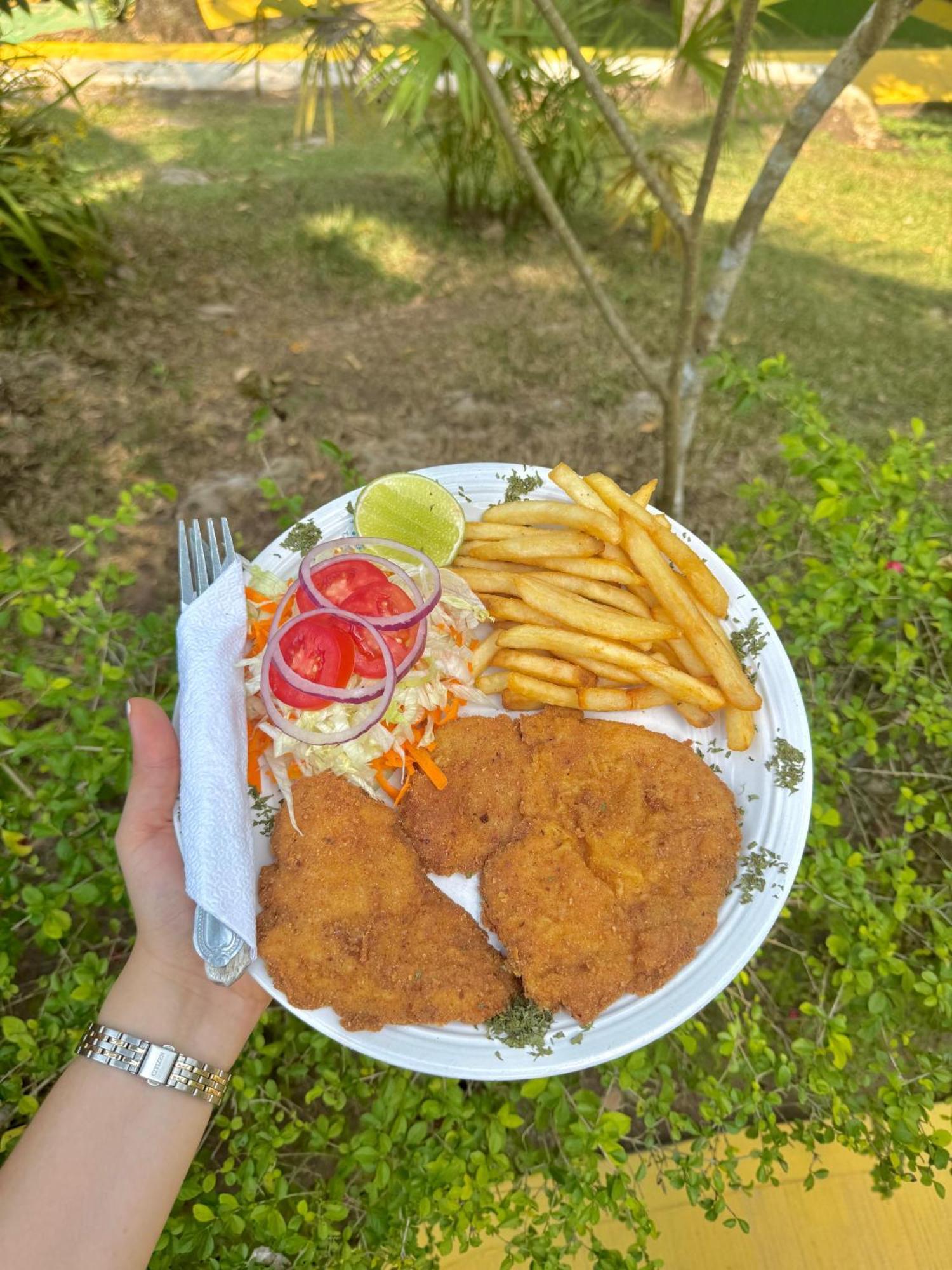El Portal De Champey Vandrarhem Lanquín Exteriör bild