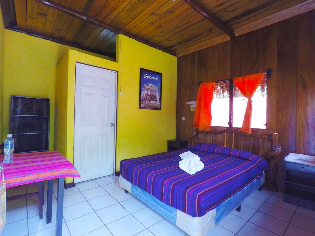 El Portal De Champey Vandrarhem Lanquín Exteriör bild