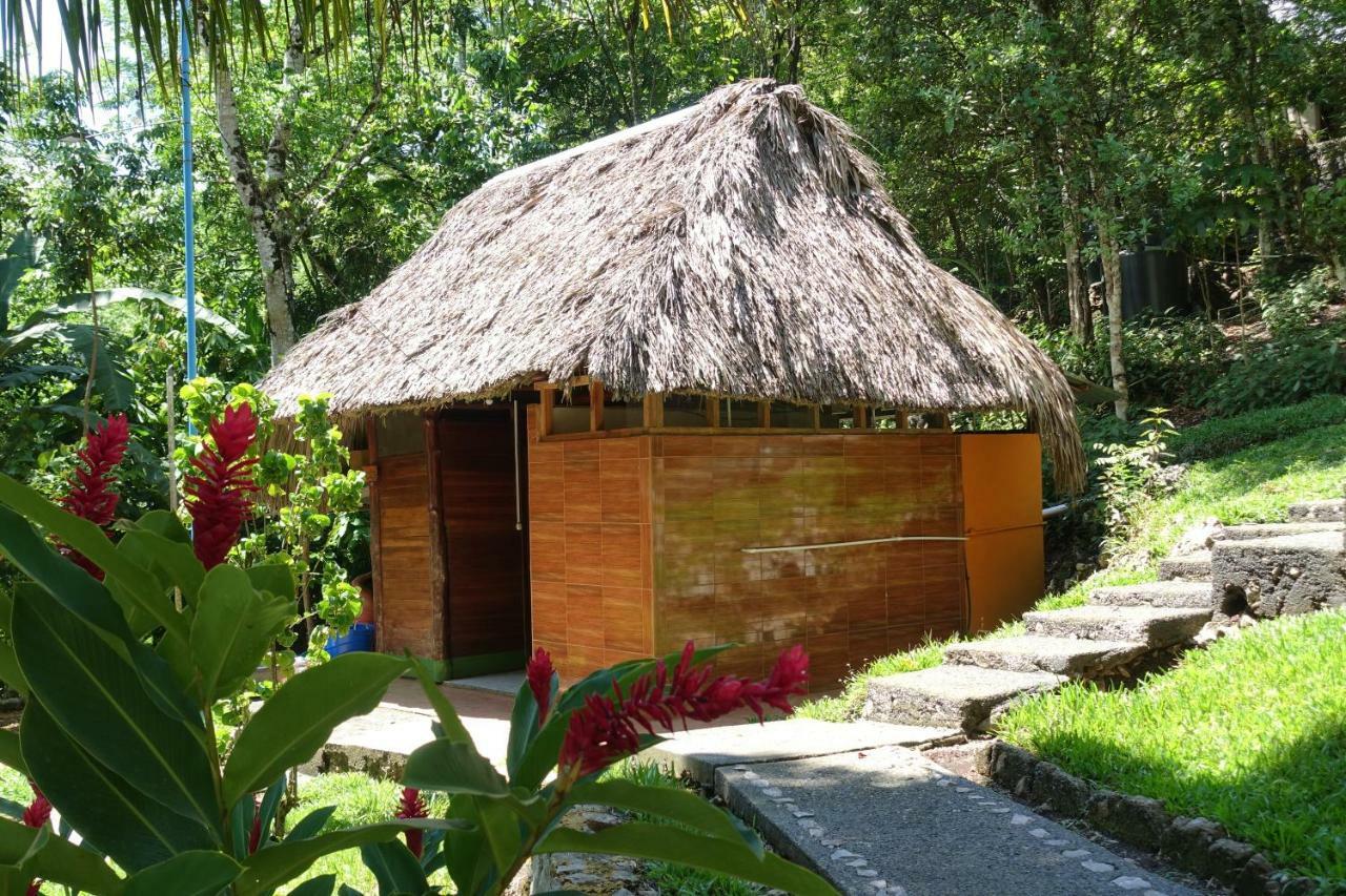El Portal De Champey Vandrarhem Lanquín Exteriör bild